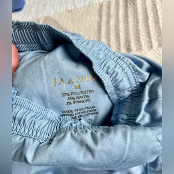 Jaanuu size medium scrub pants - Picture 3 of 3